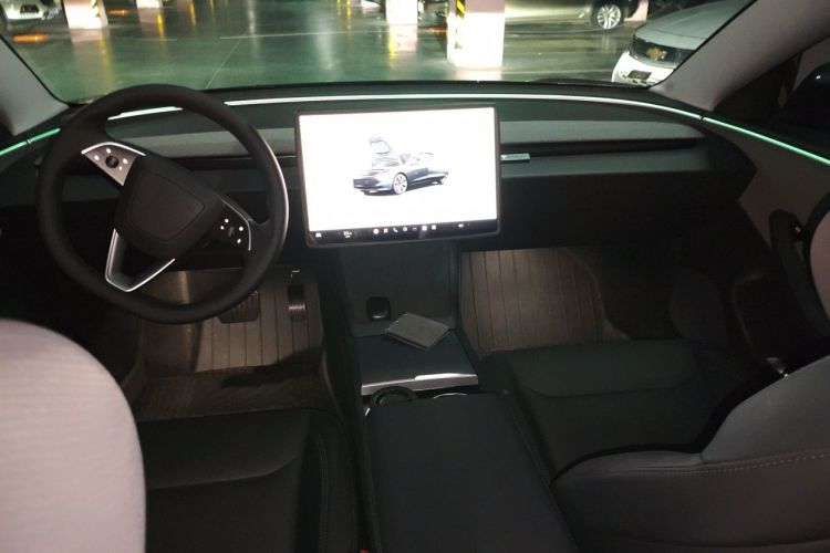 Tesla Model 3 2024 #7 Tesla Model 3 2024 car image #7