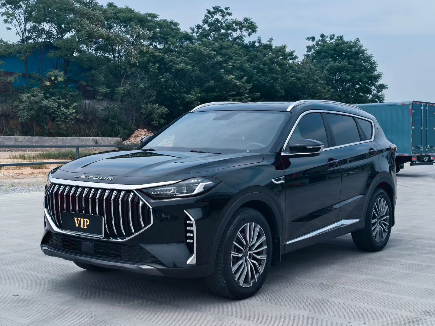Jetour X70 PLUS 2024 car image 
