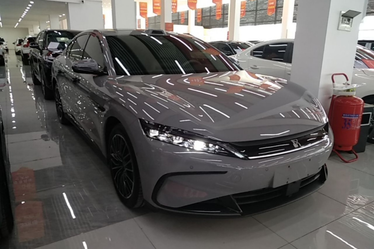 BYD Han 2025 #6 BYD Han 2025 car image #6