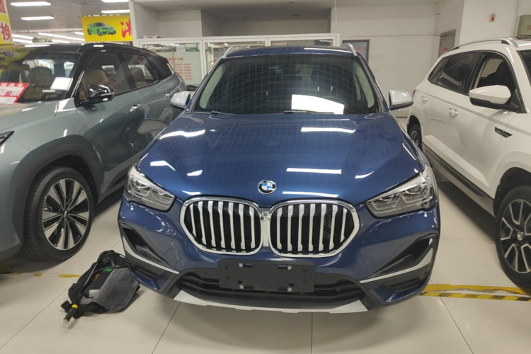 BMW X1 2021 car image #3