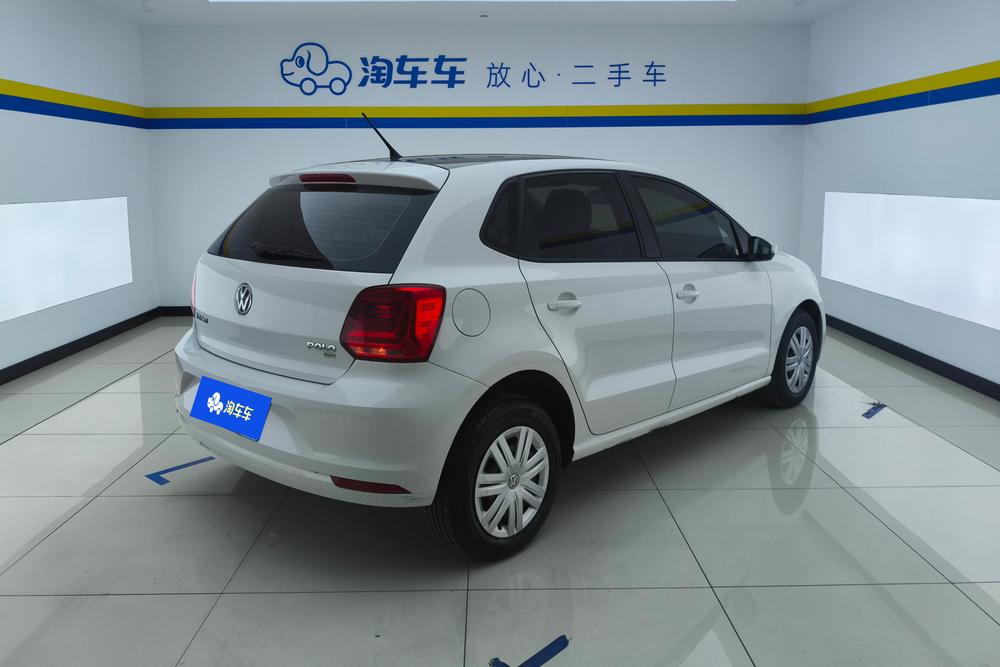 Volkswagen Polo 2019 car image #3