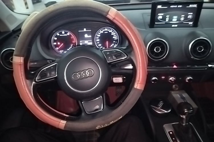 Audi A3 2016 car image #10