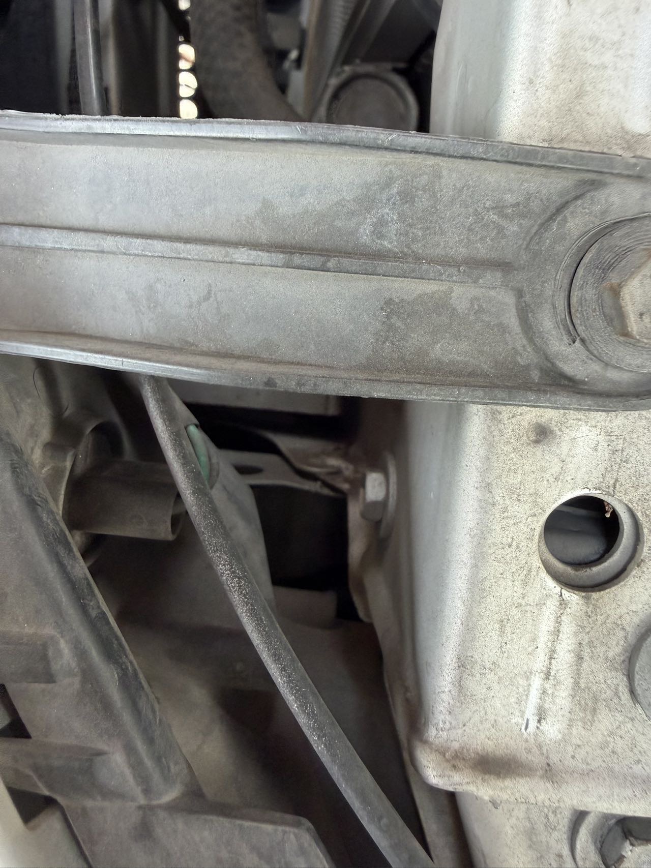 2015 car image #19