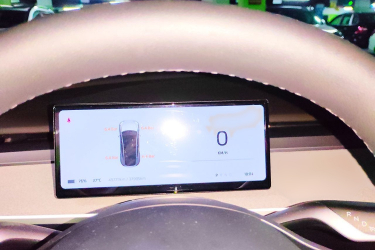 Tesla Model Y 2024 #16 Tesla Model Y 2024 car image #16