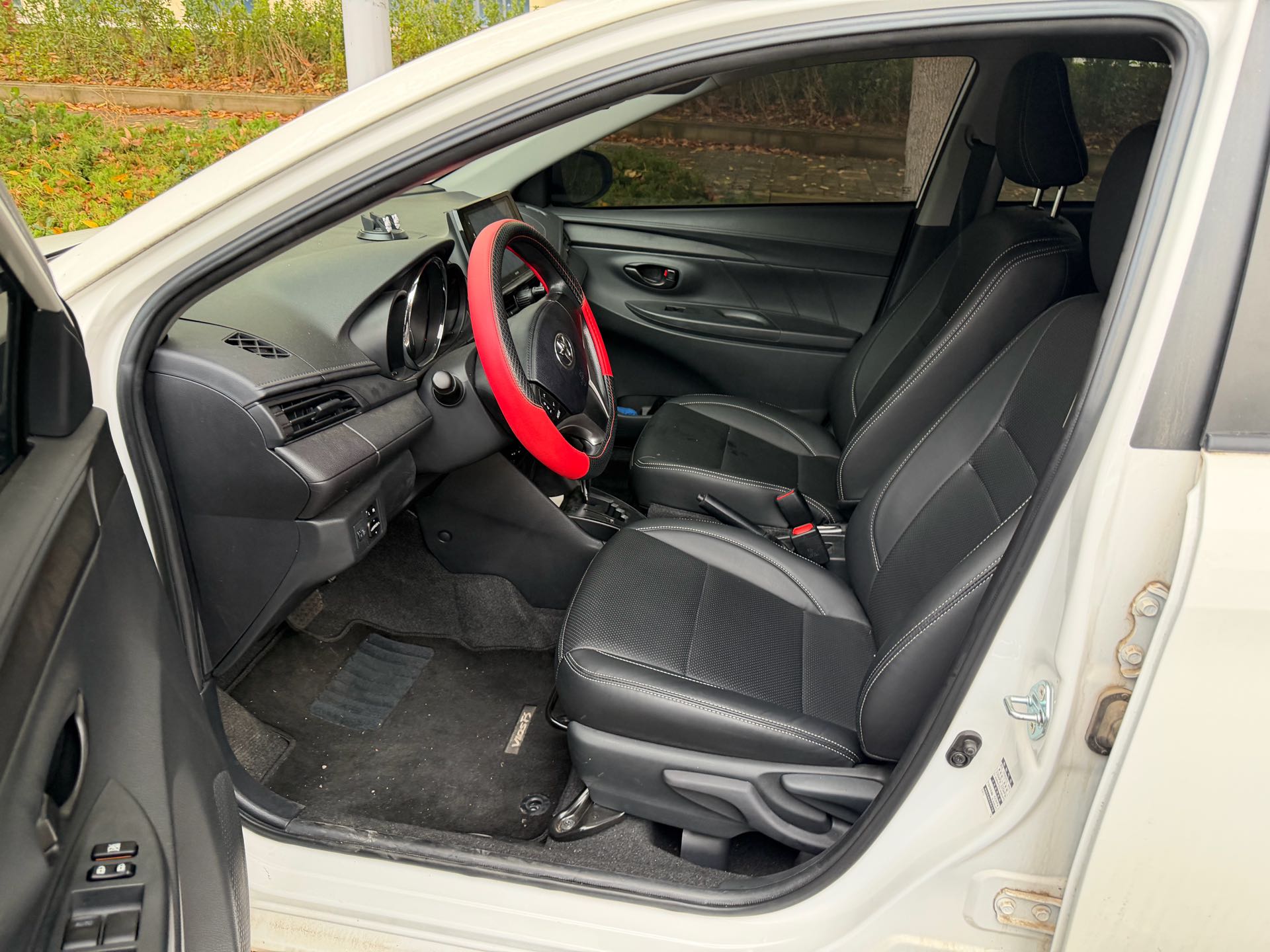 Toyota Vios FS 2023 #2 Toyota Vios FS 2023 изображение автомобиля #2