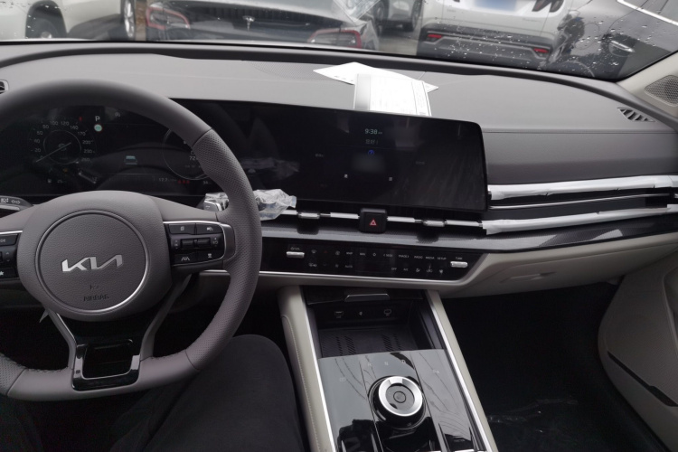 起亚 狮铂拓界 2025 汽车图片 #11