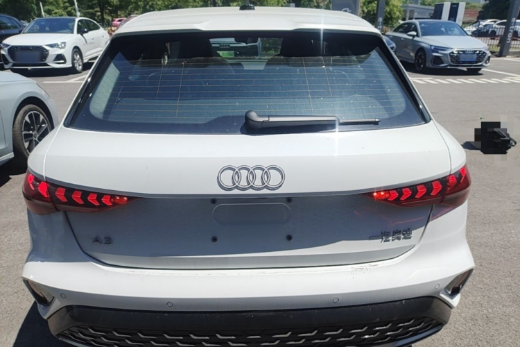 Audi A3 2026 immagine di auto #6