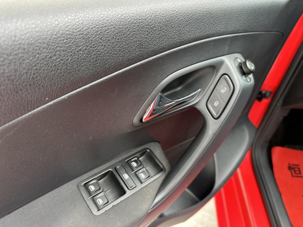 Volkswagen Polo 2017 #13 Volkswagen Polo 2017 car image #13