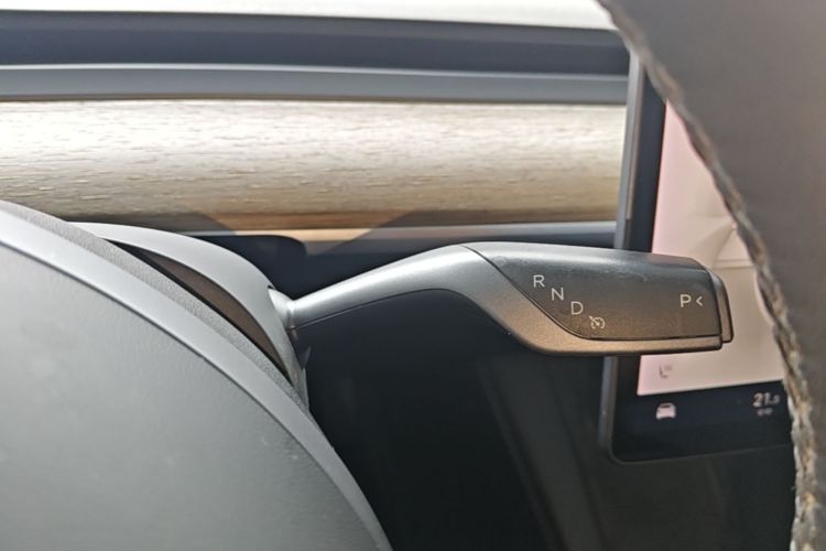 Tesla Model 3 2021 #18 Tesla Model 3 2021 car image #18