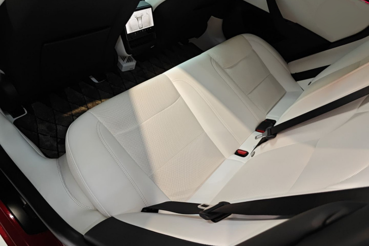 Tesla Model 3 2024 #17 Tesla Model 3 2024 car image #17
