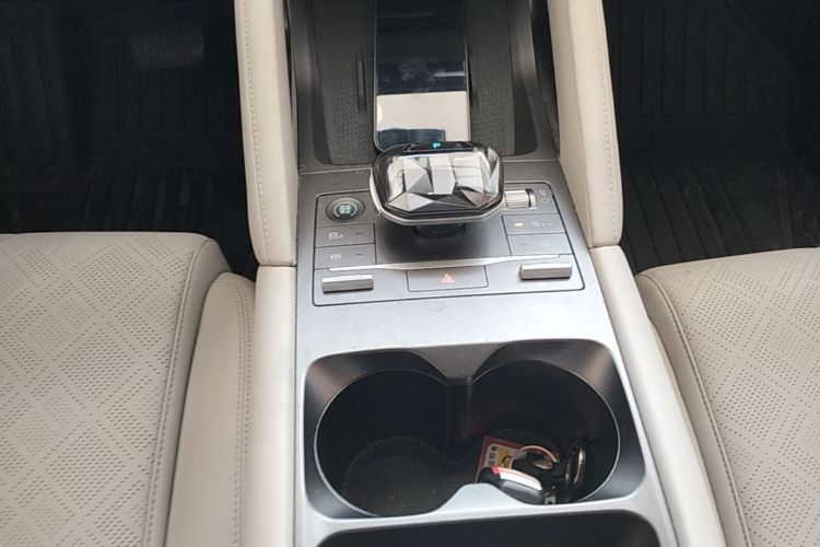 BYD YuanUP 2025 car image #14