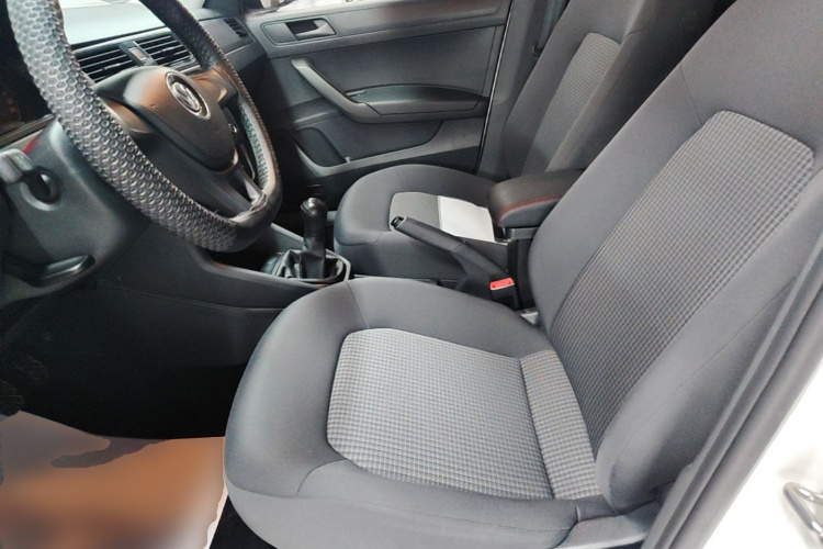 Volkswagen Santana 2019 #15 Volkswagen Santana 2019 car image #15