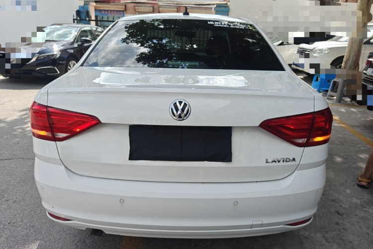 Volkswagen Lavida 2017 #6 Volkswagen Lavida 2017 car image #6