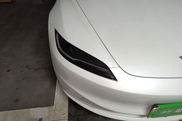 Tesla Model 3 2025 #8 Tesla Model 3 2025 car image #8