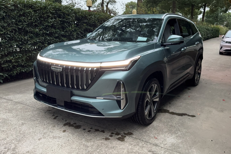 GEELY Boyue L 2025 #2 GEELY Boyue L 2025 imagen de coche #2