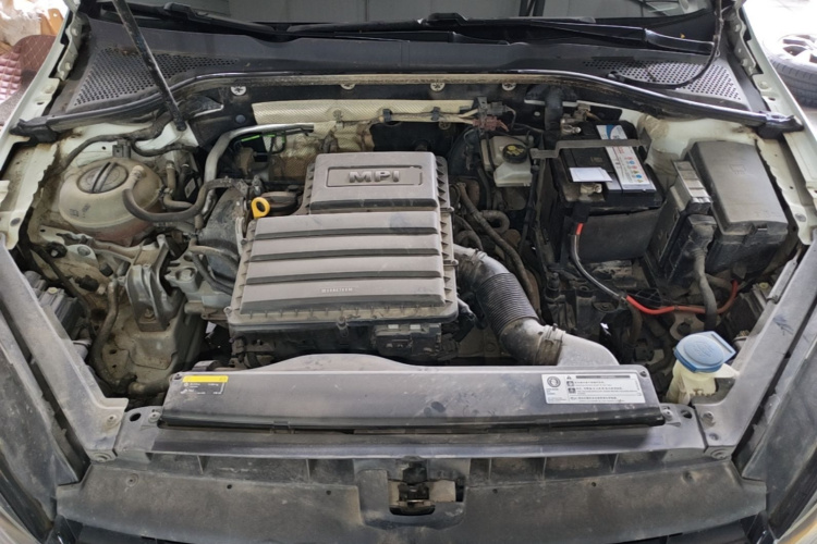 Volkswagen Golf 2019 car image #20