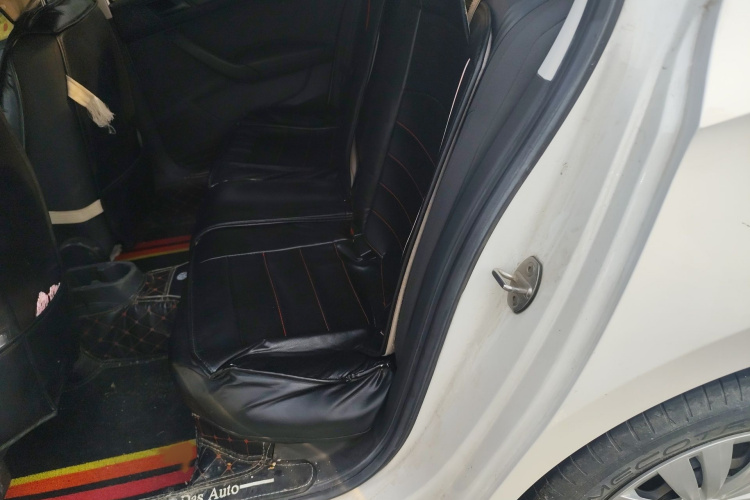 Volkswagen Santana 2019 #14 Volkswagen Santana 2019 car image #14