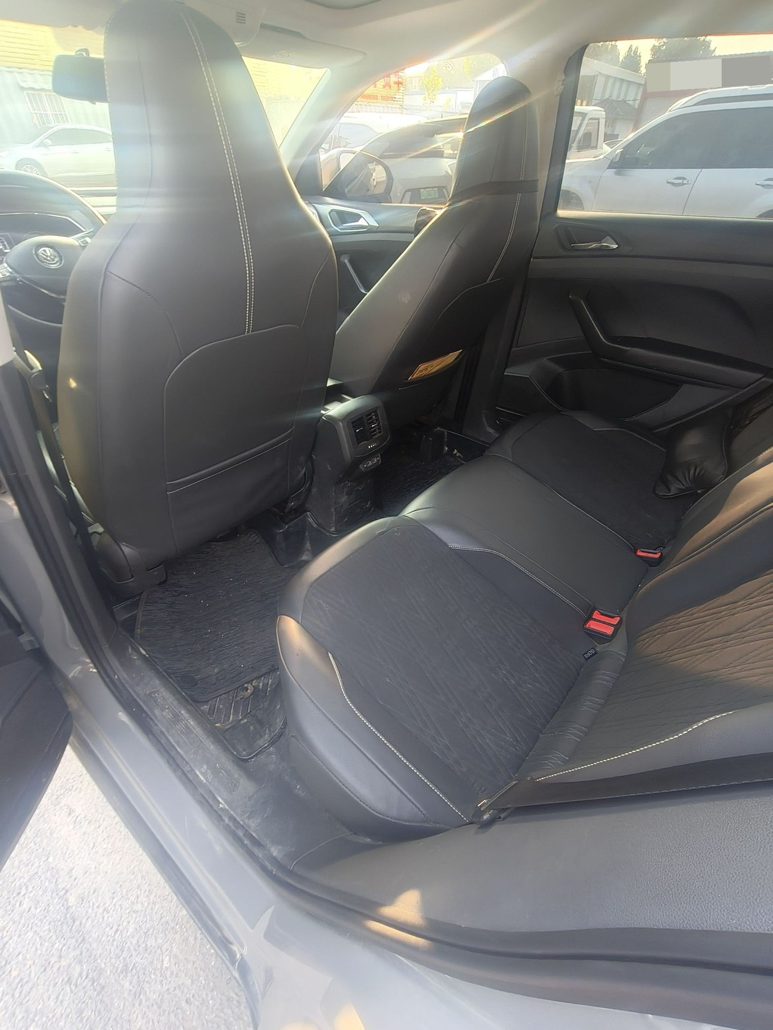 Volkswagen T-Cross 2019 imagem de carro #3