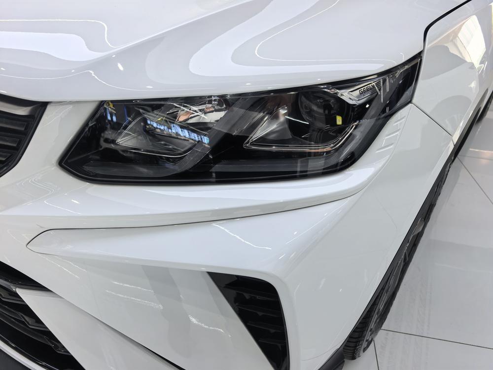 GEELY Coolray 2025 #8 GEELY Coolray 2025 car image #8