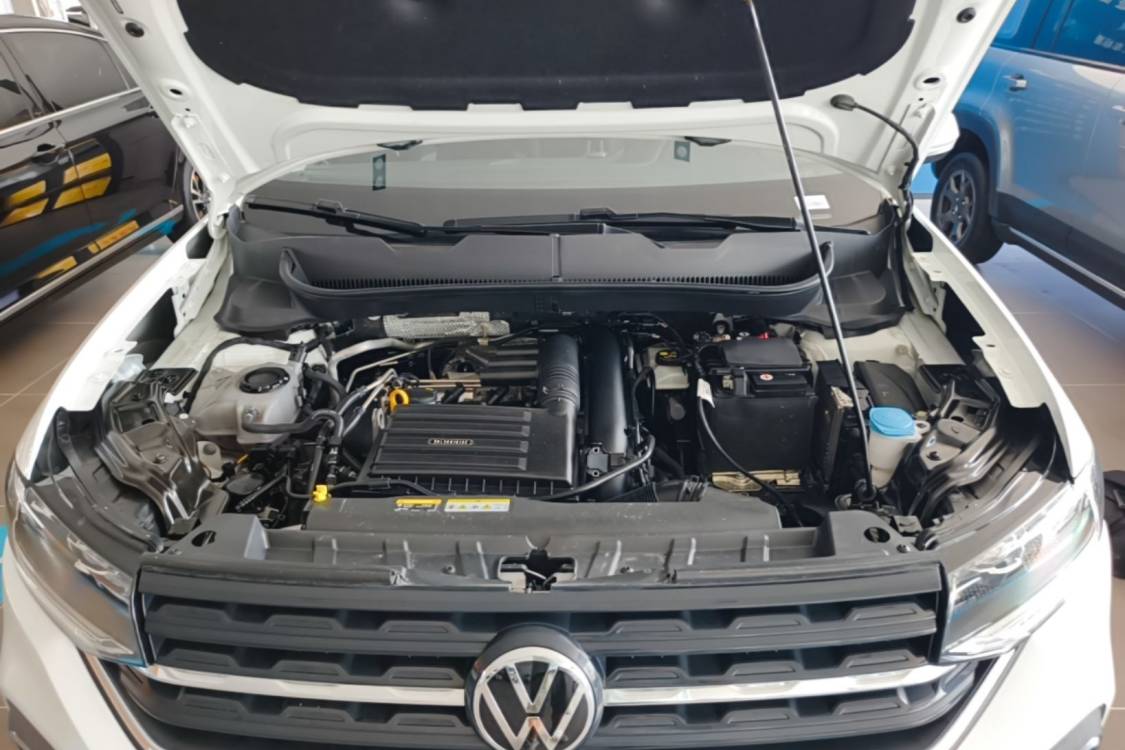 Volkswagen Tacqua 2024 immagine di auto #11
