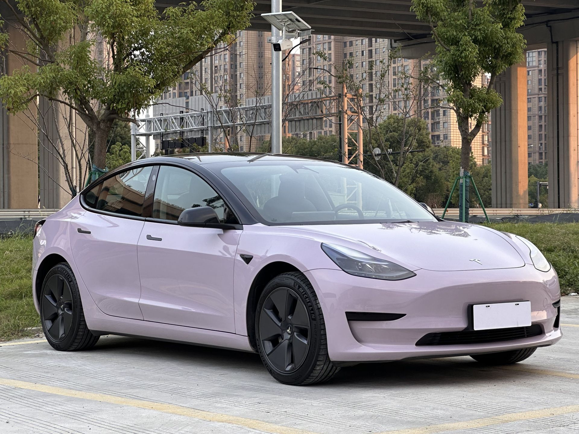 Tesla Model 3 2023 #3 Tesla Model 3 2023 изображение автомобиля #3