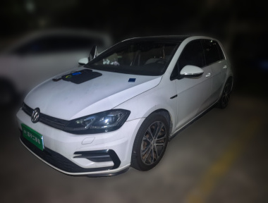 Volkswagen Golf 2018 immagine di auto 