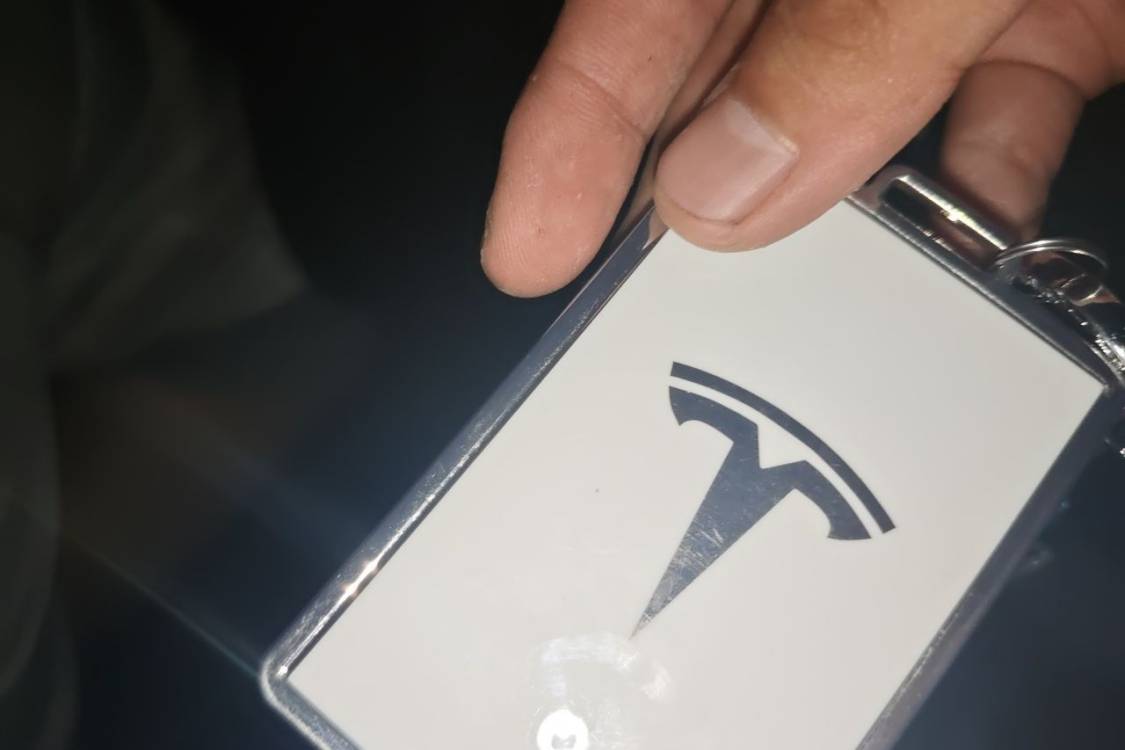Tesla Model Y 2024 #30 Tesla Model Y 2024 car image #30