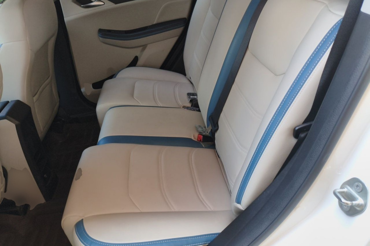 BYD Yuan Pro 2023 #10 BYD Yuan Pro 2023 صورة سيارة #10