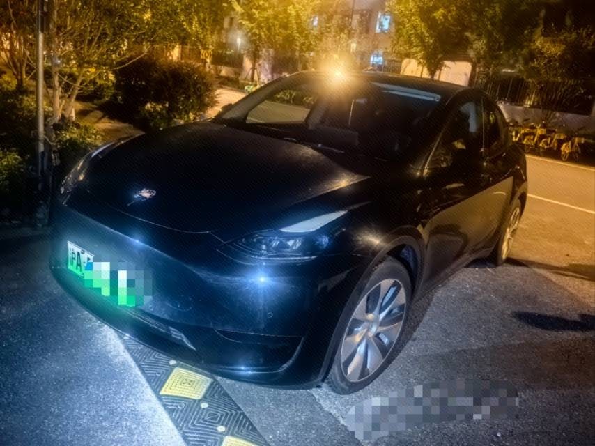 Tesla Model Y 2022 car image 