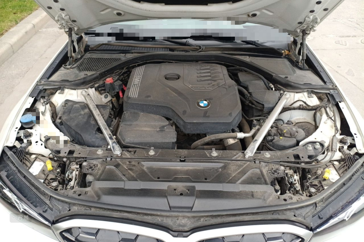 BMW 3 Series 2023 #22 BMW 3 Series 2023 car image #22