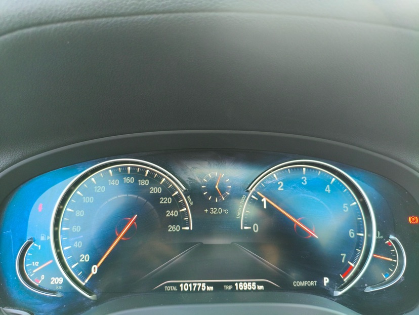 BMW X3 2019 car image #8
