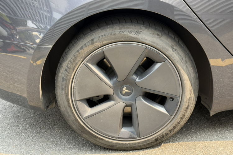 Tesla Model 3 2021 #6 Tesla Model 3 2021 immagine di auto #6