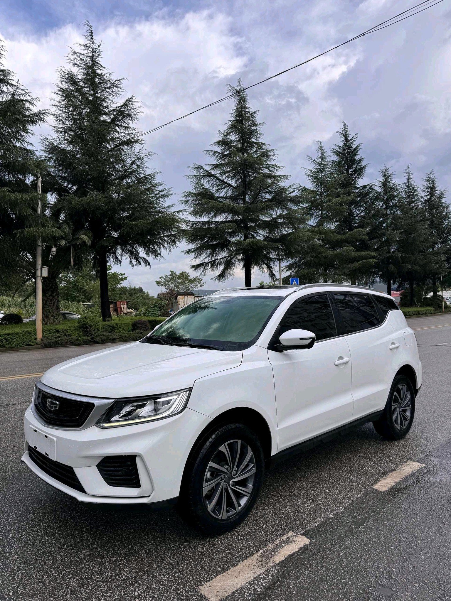 GEELY Vision X6 2020 car image 