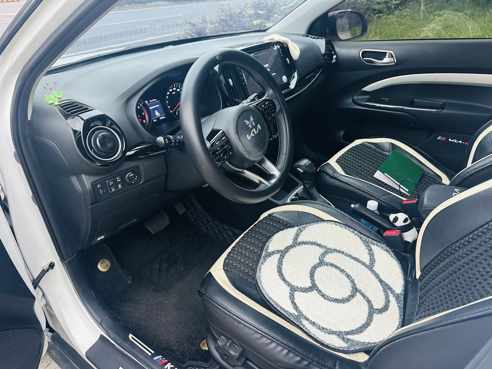 Kia KX1 2024 immagine di auto #6