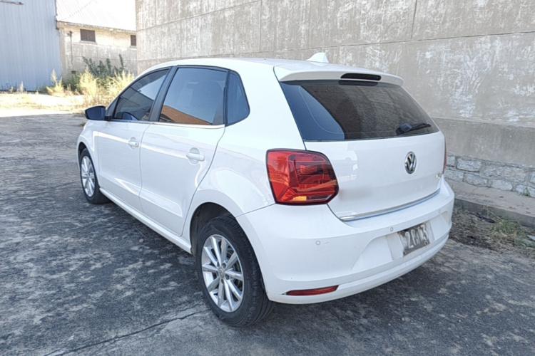 Volkswagen Polo 2016 #5 Volkswagen Polo 2016 car image #5