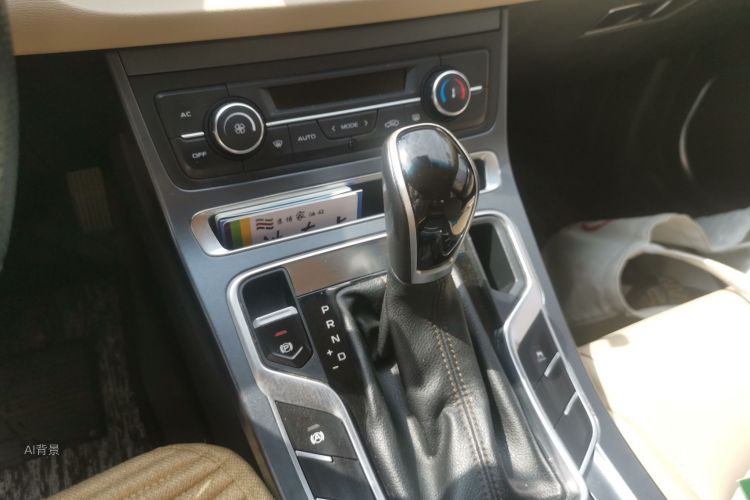 GEELY Emgrand 2018 #16 GEELY Emgrand 2018 car image #16