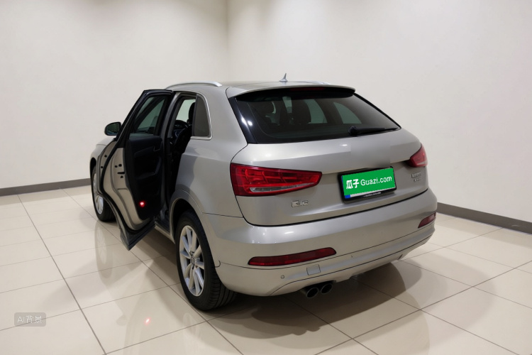 Audi Q3 2015 #5 Audi Q3 2015 car image #5