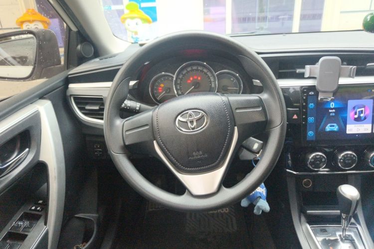 Toyota Corolla 2019 car image #12