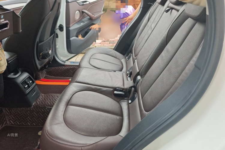 BMW X1 2019 #19 BMW X1 2019 immagine di auto #19