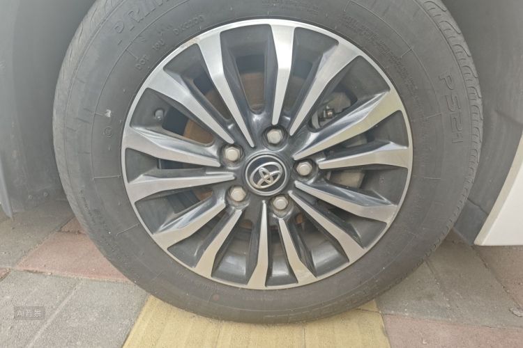 Toyota Corolla 2019 #9 Toyota Corolla 2019 car image #9