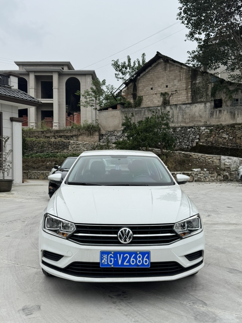 Volkswagen Bora 2021 car image #2