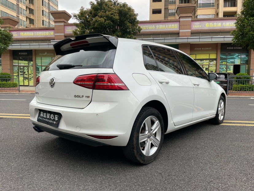 Volkswagen Golf 2015 car image #7