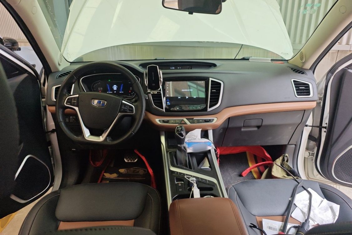 GEELY Vision X6 2019 car image #23