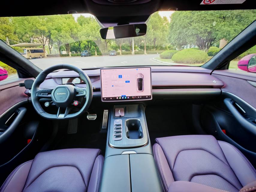 MI SU7 2025 imagen de coche #6