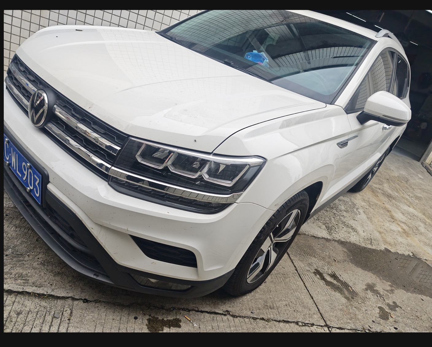 2023 2023 immagine di auto