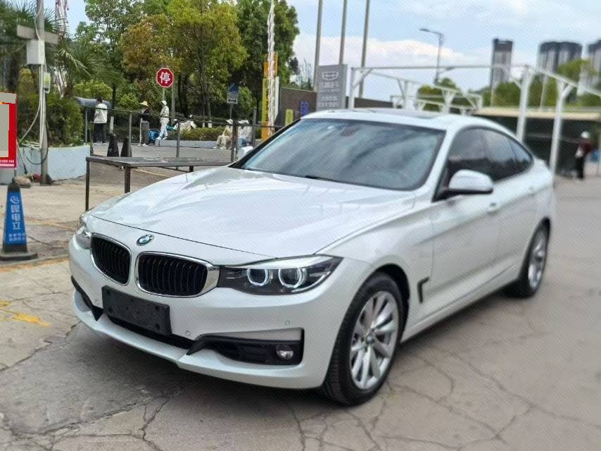 BMW 3 Series GT 2019 BMW 3 Series GT 2019 car image