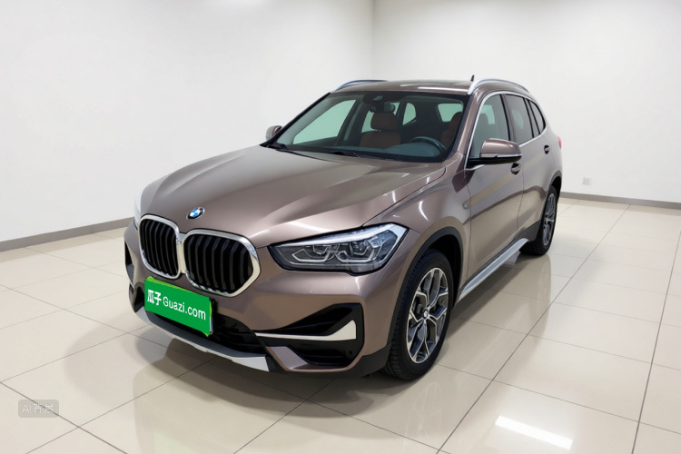BMW X1 2021 car image #2