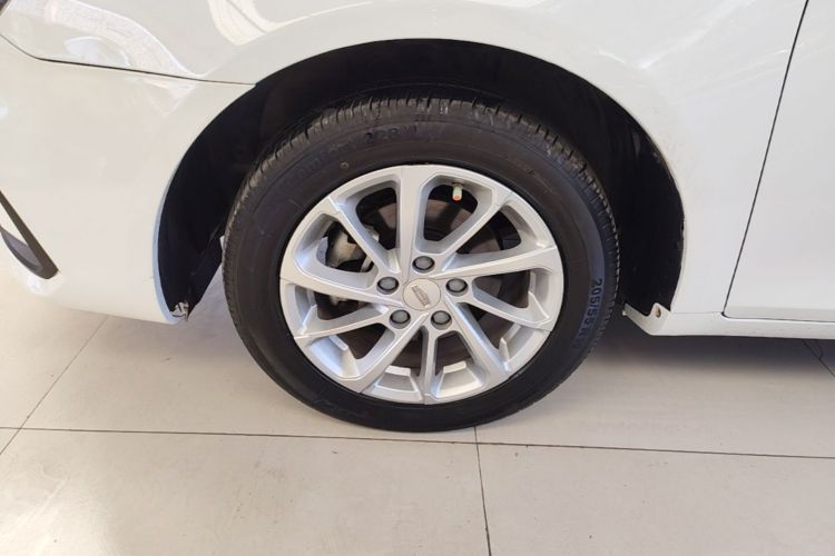 GEELY Emgrand 2022 #9 GEELY Emgrand 2022 car image #9
