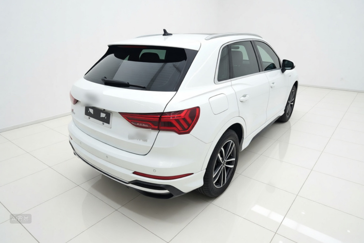 Audi Q3 2021 #7 Audi Q3 2021 car image #7