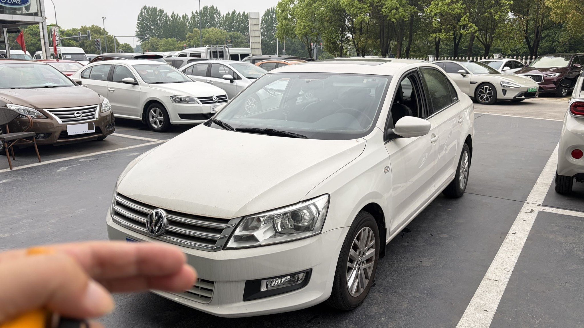 Volkswagen Santana 2013 Volkswagen Santana 2013 car image